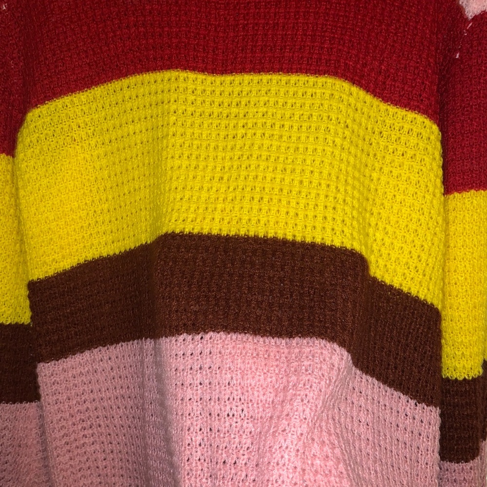Sweater - Picture 6 of 6
